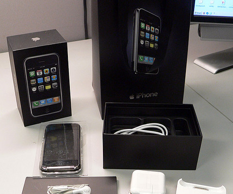 how to check refurbished iphone